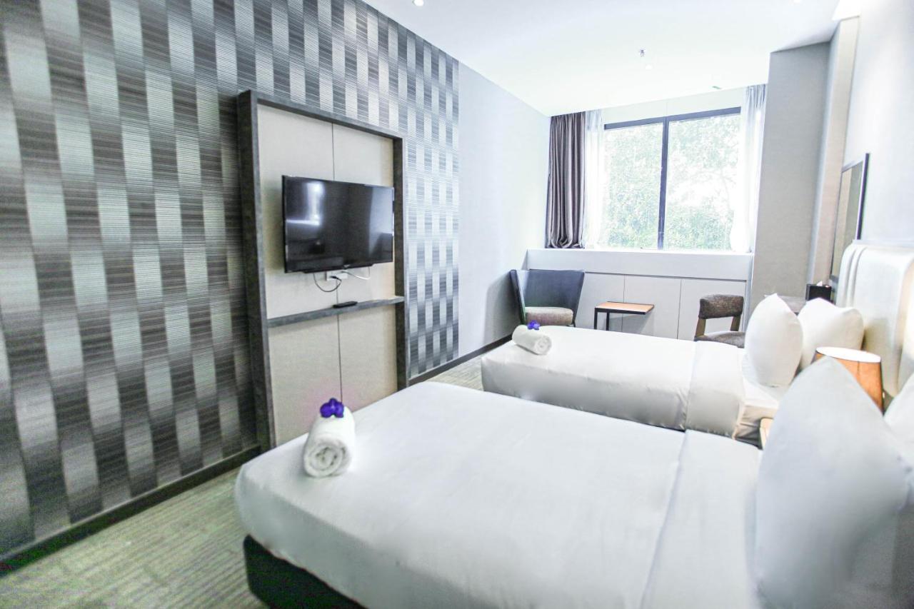 Fives Hotel Dnp Джохор-Бару Екстер'єр фото